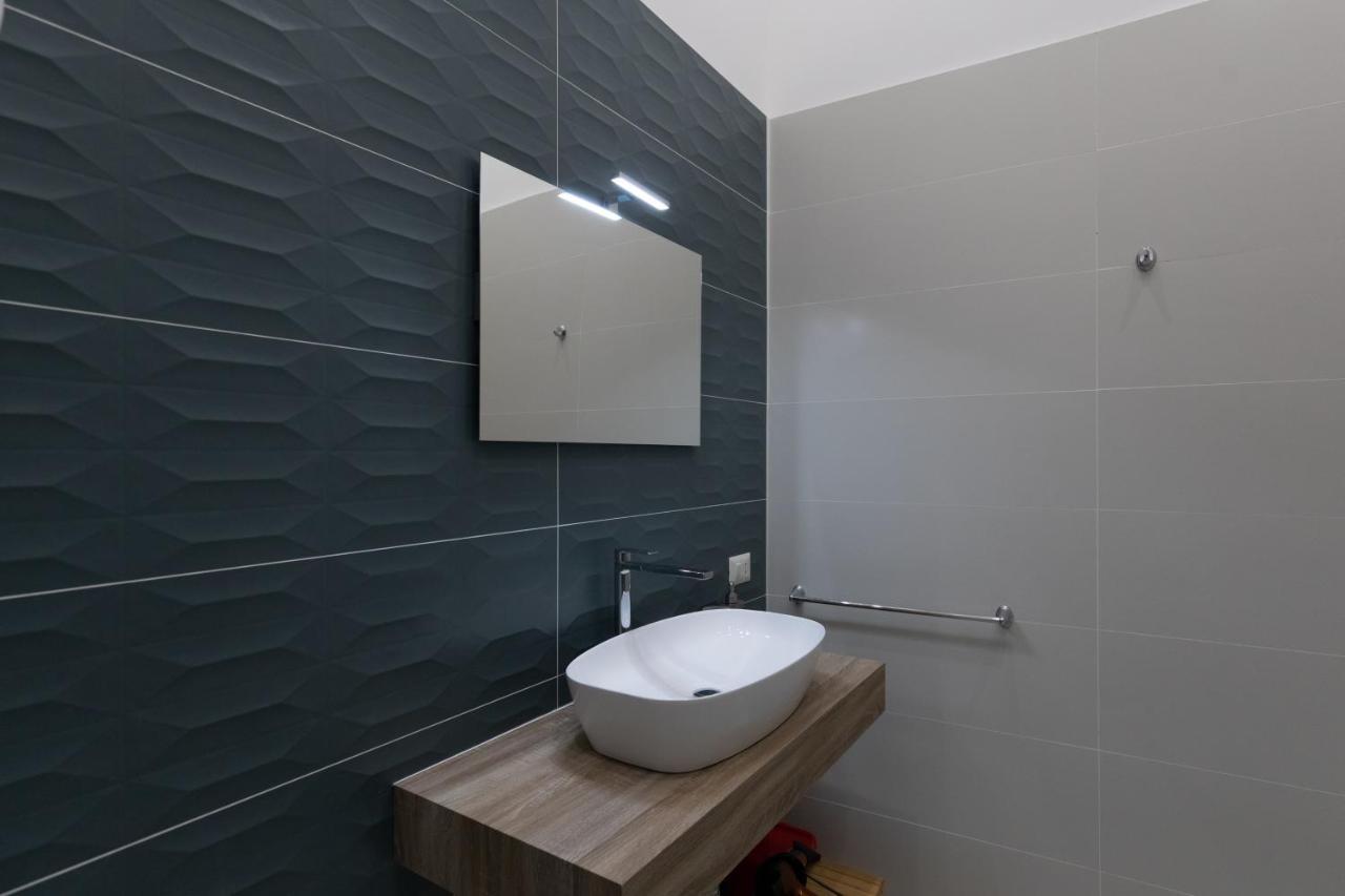 My Brilliant Home With Jacuzzi 2 Steps From St Toledo Наполи Екстериор снимка